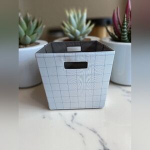 Brightroom™ 13" x 13" Fabric Bin  (EUC)